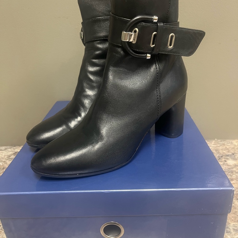 Napoleoni Black Leather Heeled Boots with Chunky Heel and Ankle Strap